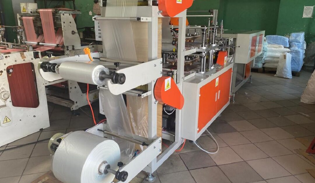 Argus Maszyny- automat do produkcji rękawiczek HDPE